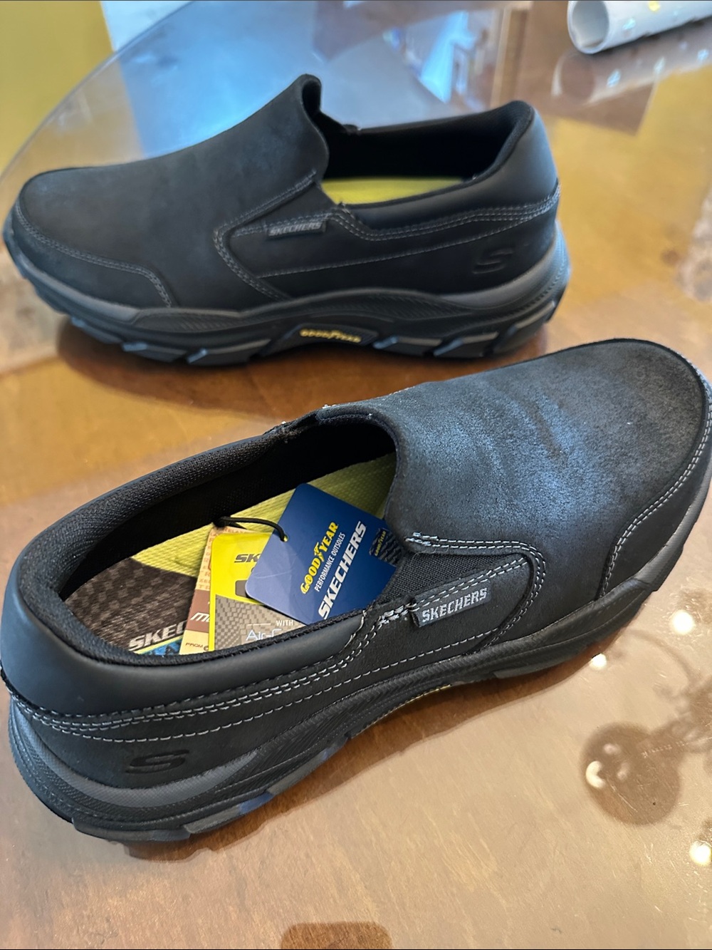 Skechers Men’s Black Slip-On Casual Work Loafers
